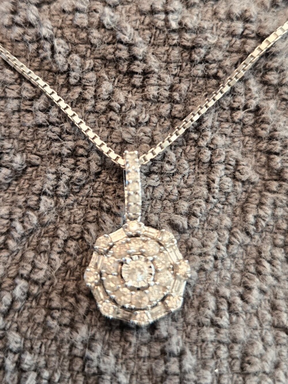 Diamond Pendant with gold chain